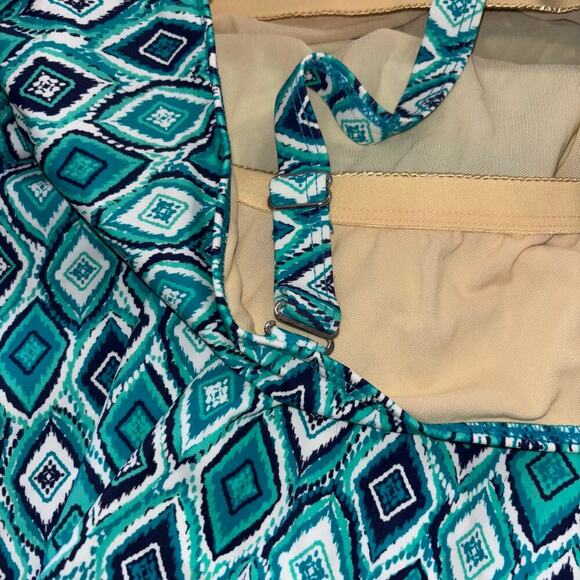 d&co Beach Women’s Swim Dress with Sewn in Bikini/ Sewn In Bra Blue Green 26W - Picture 5 of 10